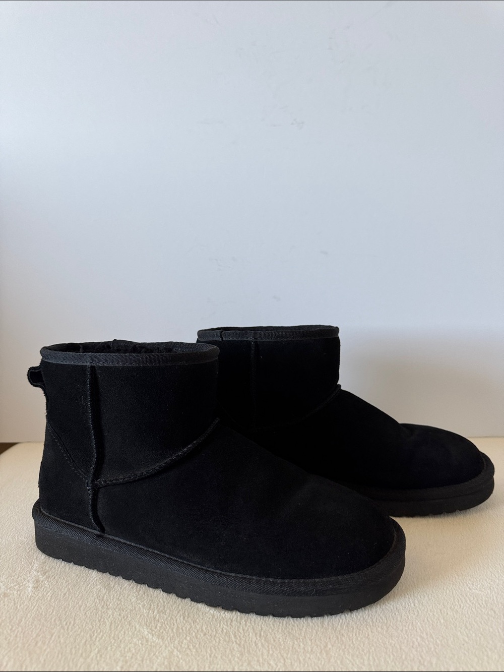 Koolaburra by UGG ankle boots